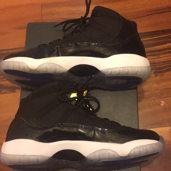 jordan 11 retro bg space jam